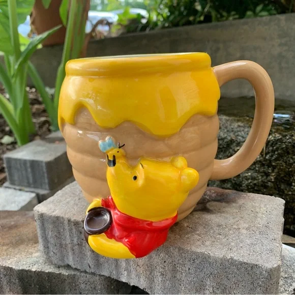 Disney Winnie the Pooh Hunny Ceramic Mug - Picture 1 of 5